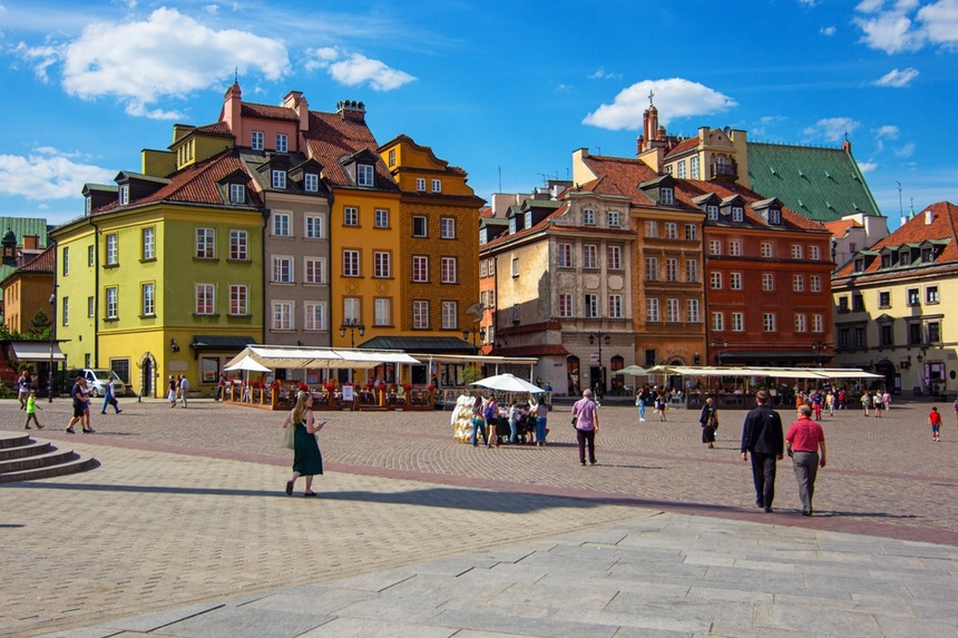 shutterstock_2332882337